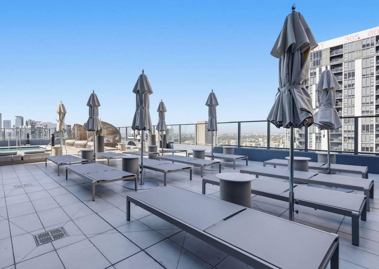 121 NE 5th Street, Unit 1506, Miami, FL 33132 Photo