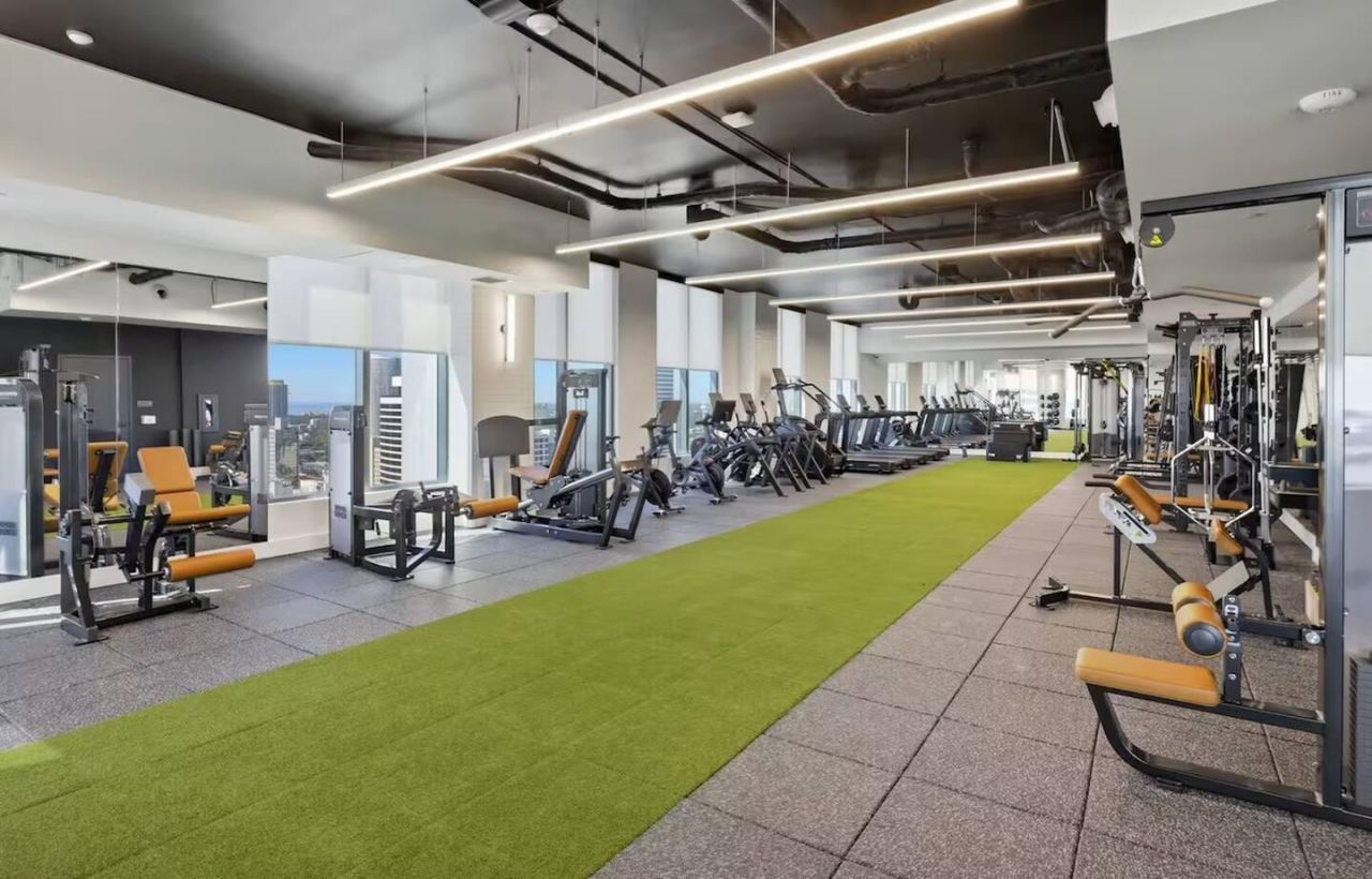 121 NE 5th Street, Unit 1506, Miami, FL 33132 Photo