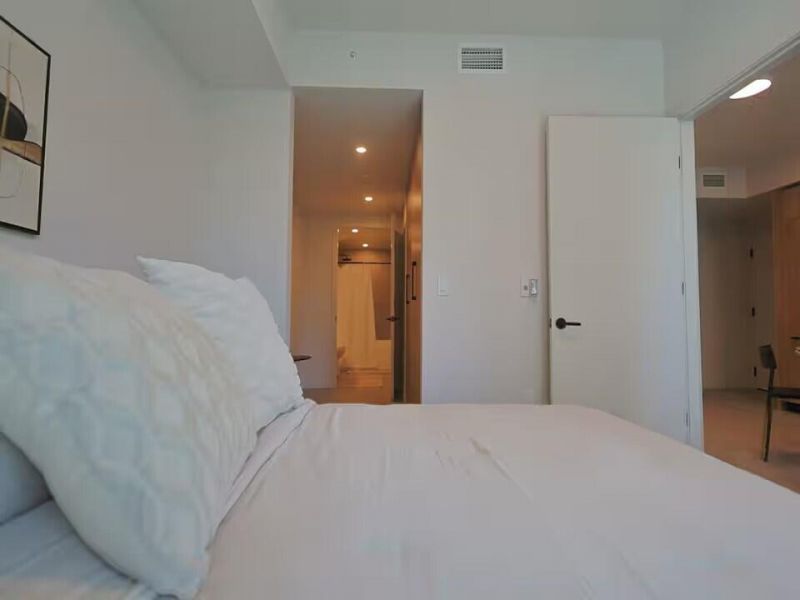121 NE 5th Street, Unit 1506, Miami, FL 33132 Photo