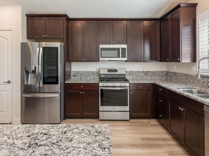 712 Hallow Pointe Drive, Sparks, NV 89441 Photo