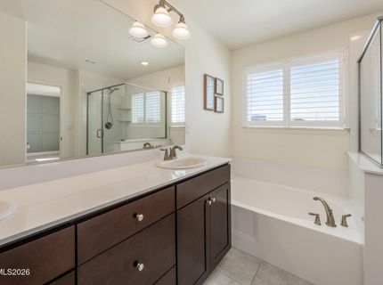 712 Hallow Pointe Drive, Sparks, NV 89441 Photo