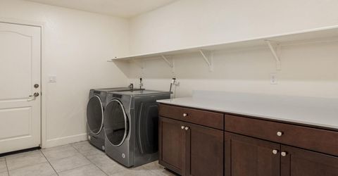 712 Hallow Pointe Drive, Sparks, NV 89441 Photo