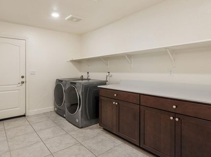 712 Hallow Pointe Drive, Sparks, NV 89441 Photo