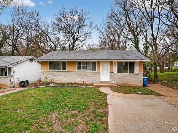 10185 Green Valley Drive , St Louis, MO 63136