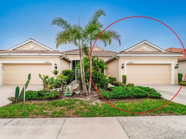 10924 LERWICK CIRCLE , ENGLEWOOD, FL 34223