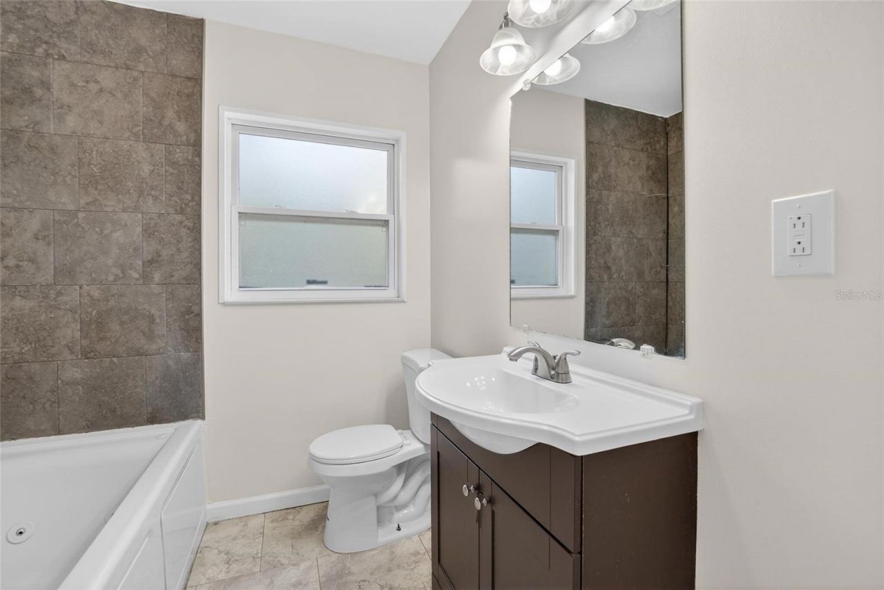 311 NE 5th Street, Mulberry, FL 33860 Photo