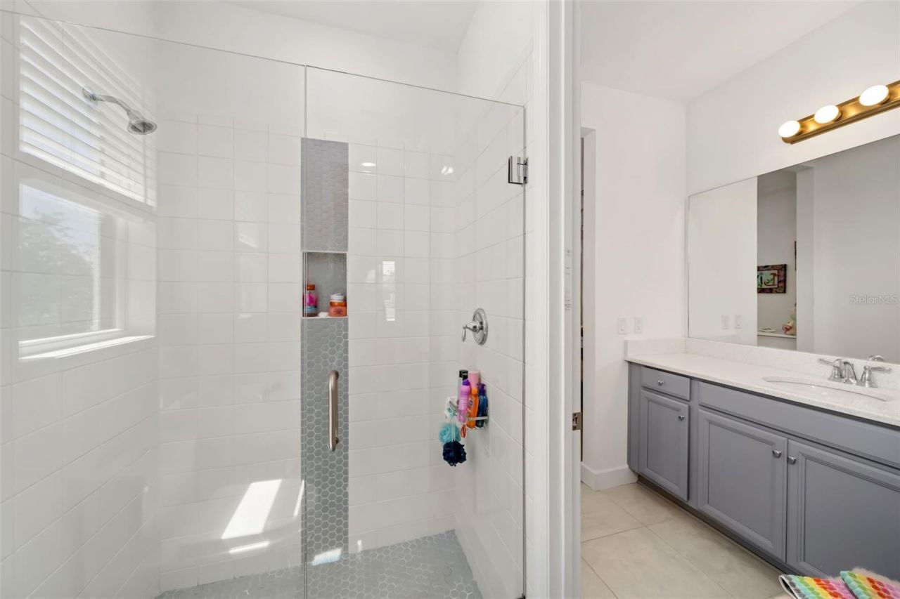 4520 Pond Brook Court, Lakewood Ranch, FL 34211 Photo