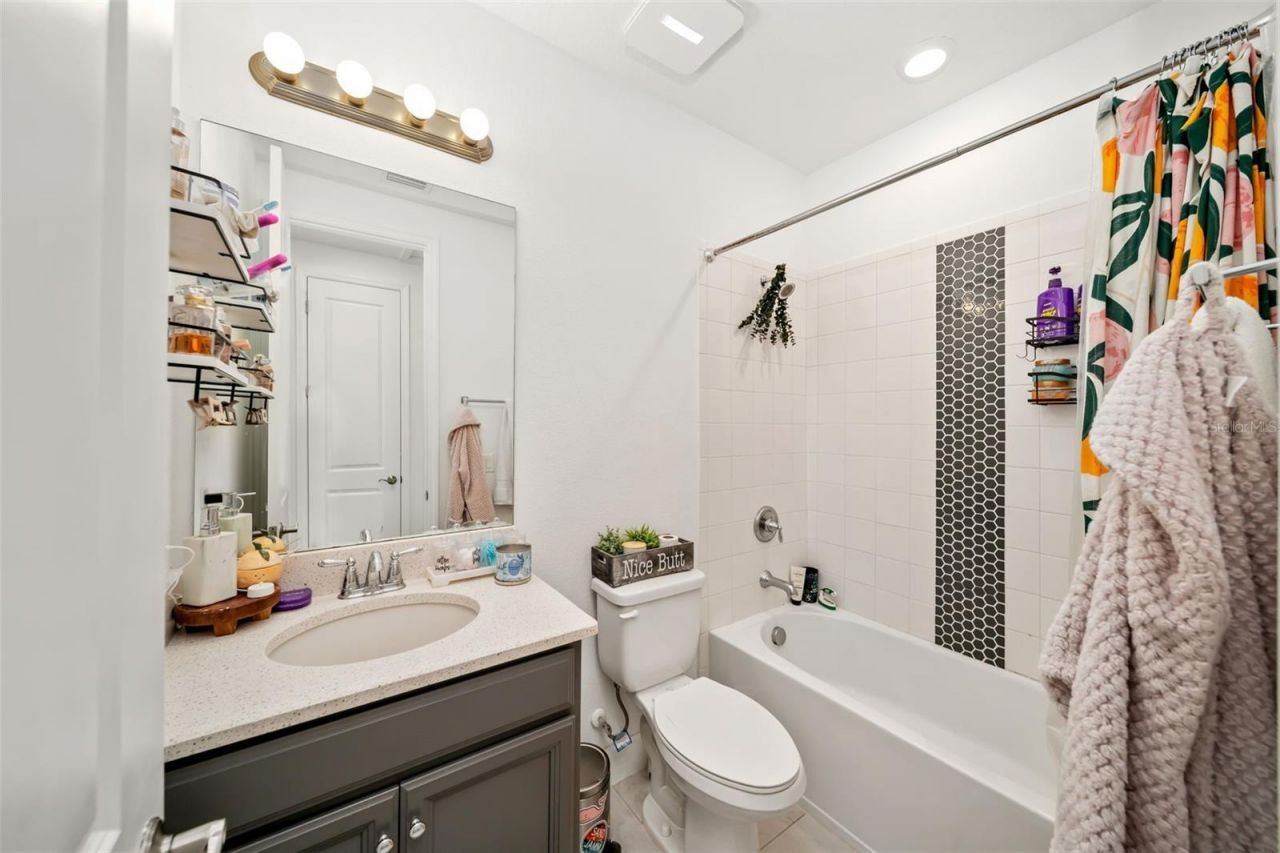 4520 Pond Brook Court, Lakewood Ranch, FL 34211 Photo