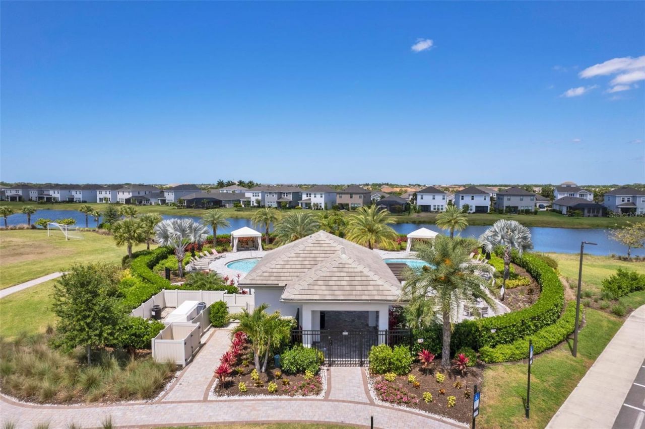 4520 Pond Brook Court, Lakewood Ranch, FL 34211 Photo