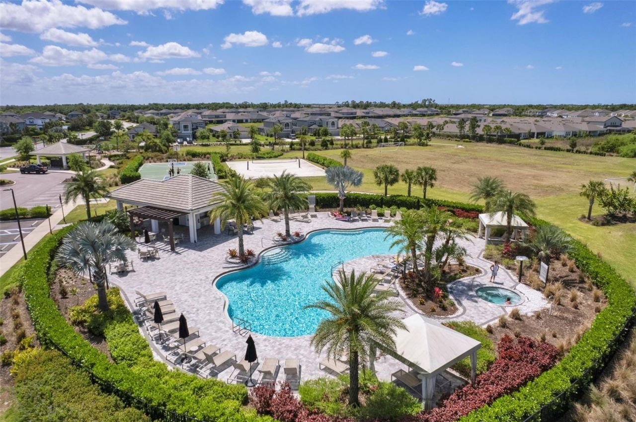 4520 Pond Brook Court, Lakewood Ranch, FL 34211 Photo