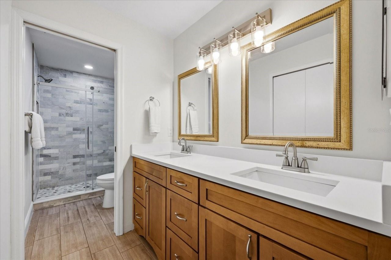 10975 96th Street , Largo, FL 33773 Photo