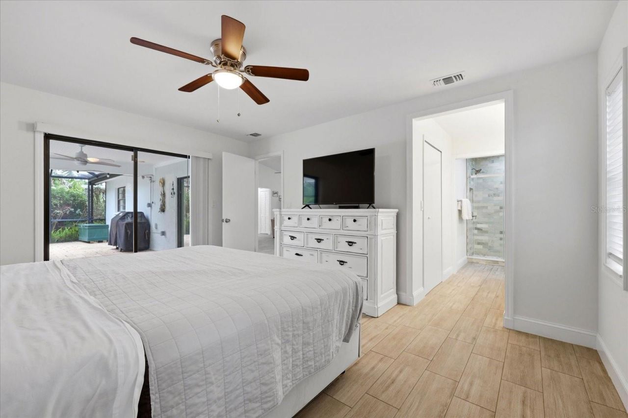 10975 96th Street , Largo, FL 33773 Photo