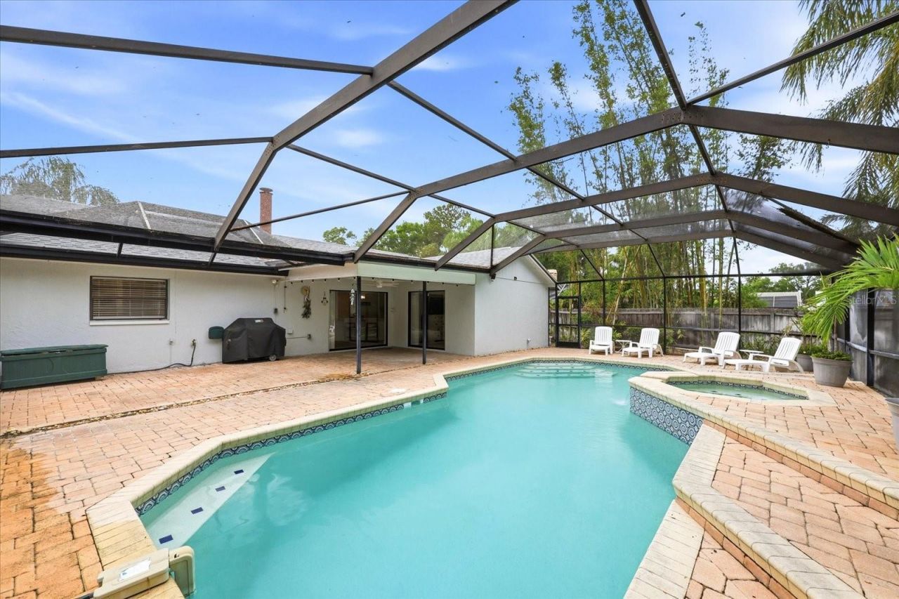 10975 96th Street , Largo, FL 33773 Photo