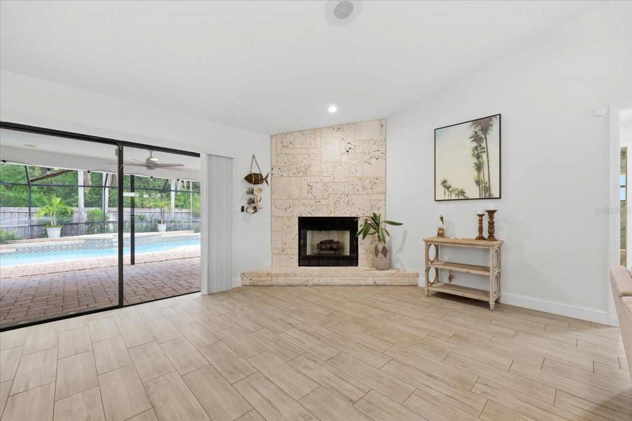 10975 96th Street , Largo, FL 33773 Photo