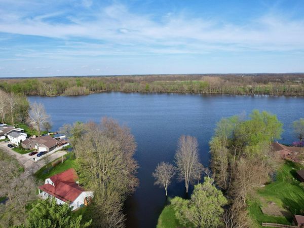 4845 N 300 W, Shipshewana, IN 46565