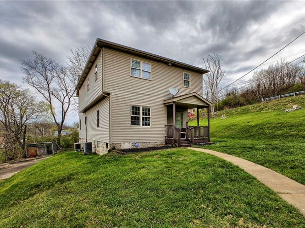 19 Lilly Ln, Manor, PA 15665