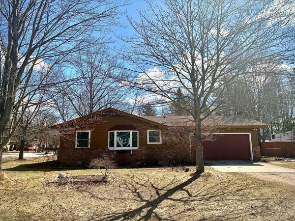 1309 Crestview Drive, Alpena, MI 49707