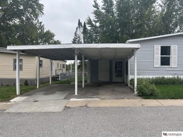 12821 Glenvale Plaza , Unit 178, Omaha, NE 68164