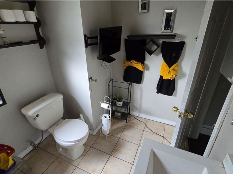 543 E 108th , Cleveland, OH 44108 Photo 15