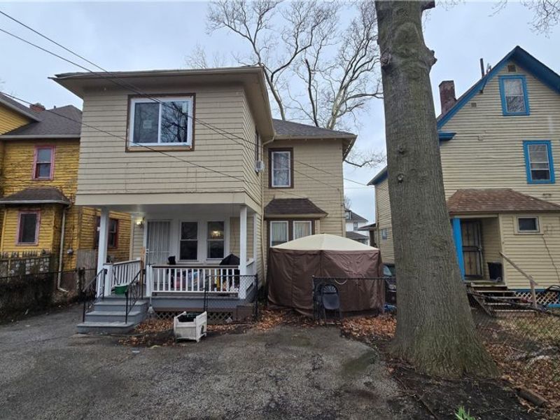 543 E 108th , Cleveland, OH 44108 Photo 2