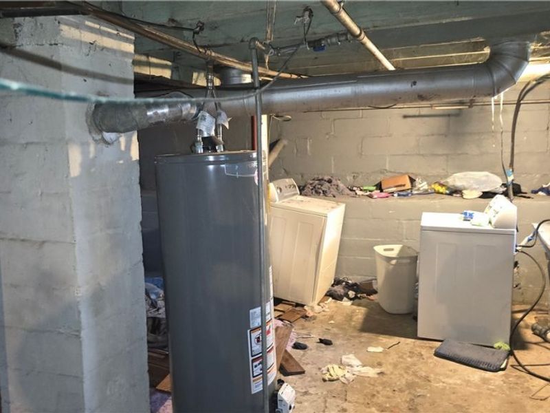 3437 E 105th Street , Cleveland, OH 44104 Photo 17