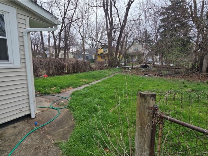 3437 E 105th Street , Cleveland, OH 44104 Photo 22