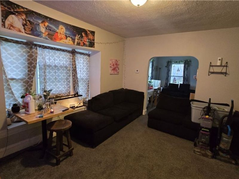 3437 E 105th Street , Cleveland, OH 44104 Photo 4