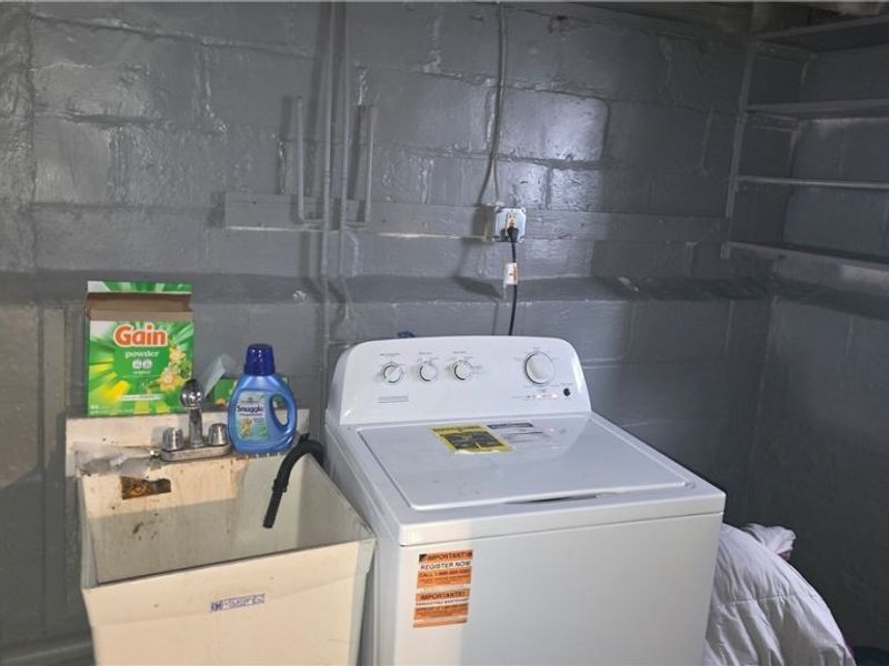 11105 Revere Avenue , Cleveland, OH 44105 Photo 17