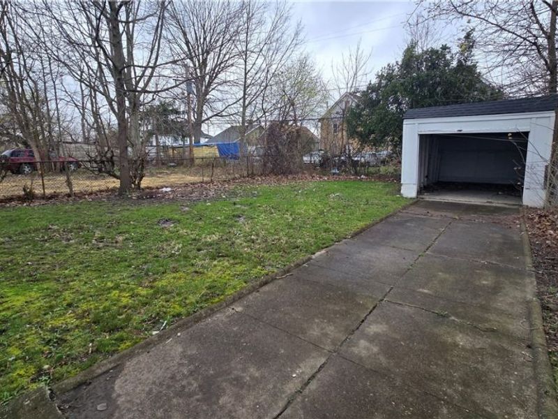 11105 Revere Avenue , Cleveland, OH 44105 Photo 21