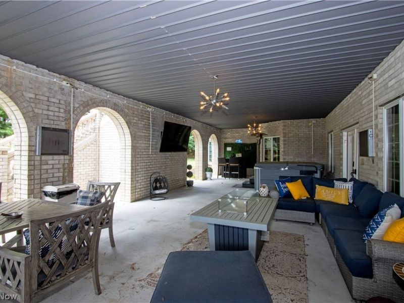 1960 Autumn Run , Wooster, OH 44691 Photo 33