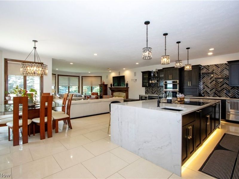 1960 Autumn Run , Wooster, OH 44691 Photo 8