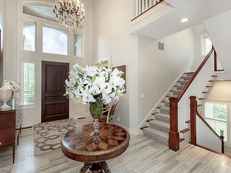 104 Partridge Lane, Hunting Valley, OH 44022 Photo 3