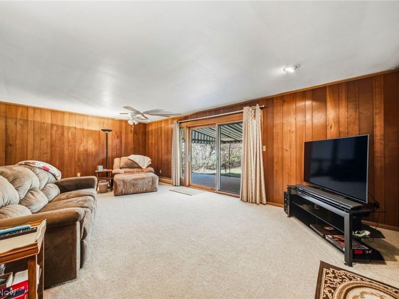 131 E 194th Street , Euclid, OH 44119 Photo 16