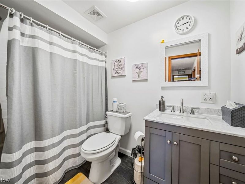 131 E 194th Street, Euclid, OH 44119 Photo 26