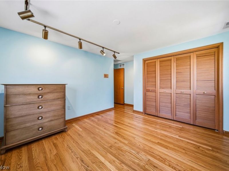 131 E 194th Street, Euclid, OH 44119 Photo 28