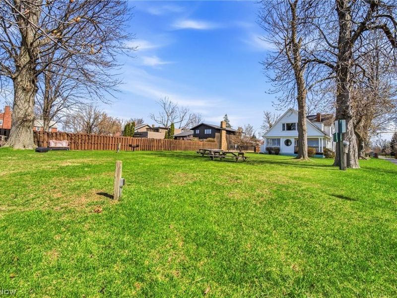 131 E 194th Street , Euclid, OH 44119 Photo 41