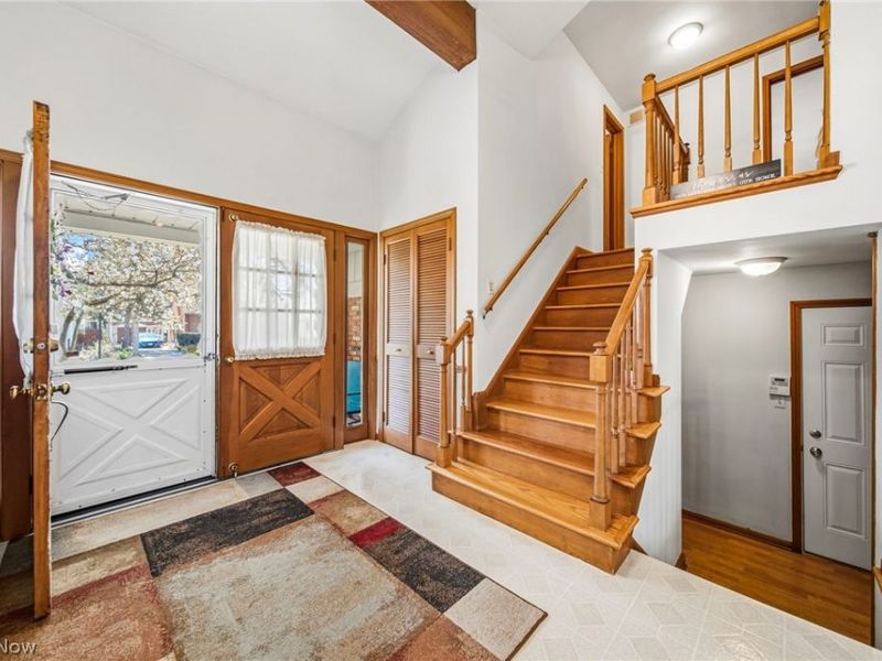 131 E 194th Street, Euclid, OH 44119 Photo 8