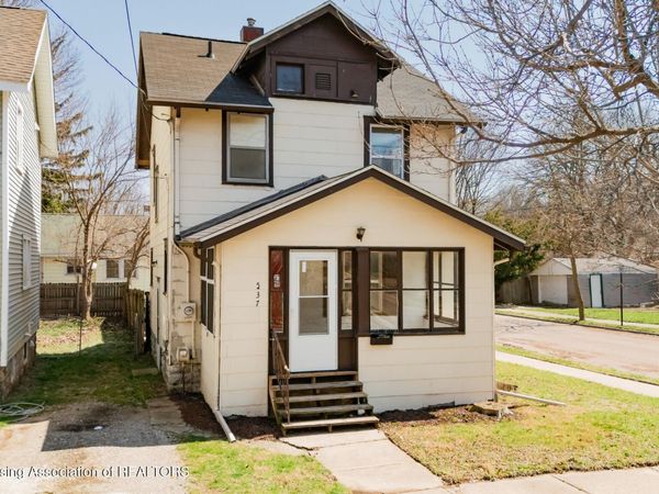 537 Lathrop Street, Lansing, MI 48912