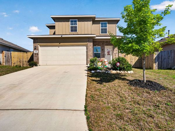 13811 Siltstone Loop, San Antonio, TX 78253
