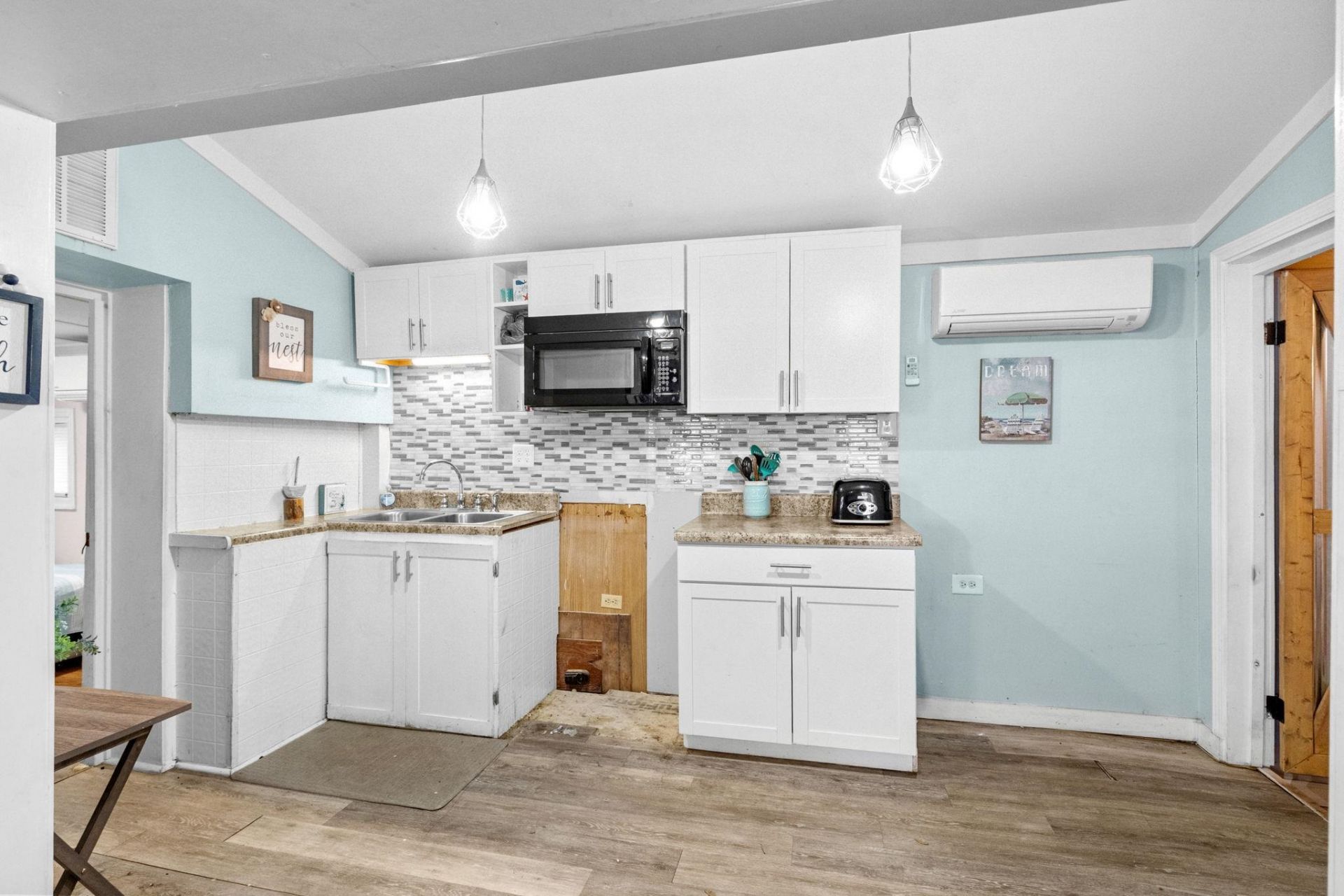 6001 1211 South Kings Hwy. Photo 11