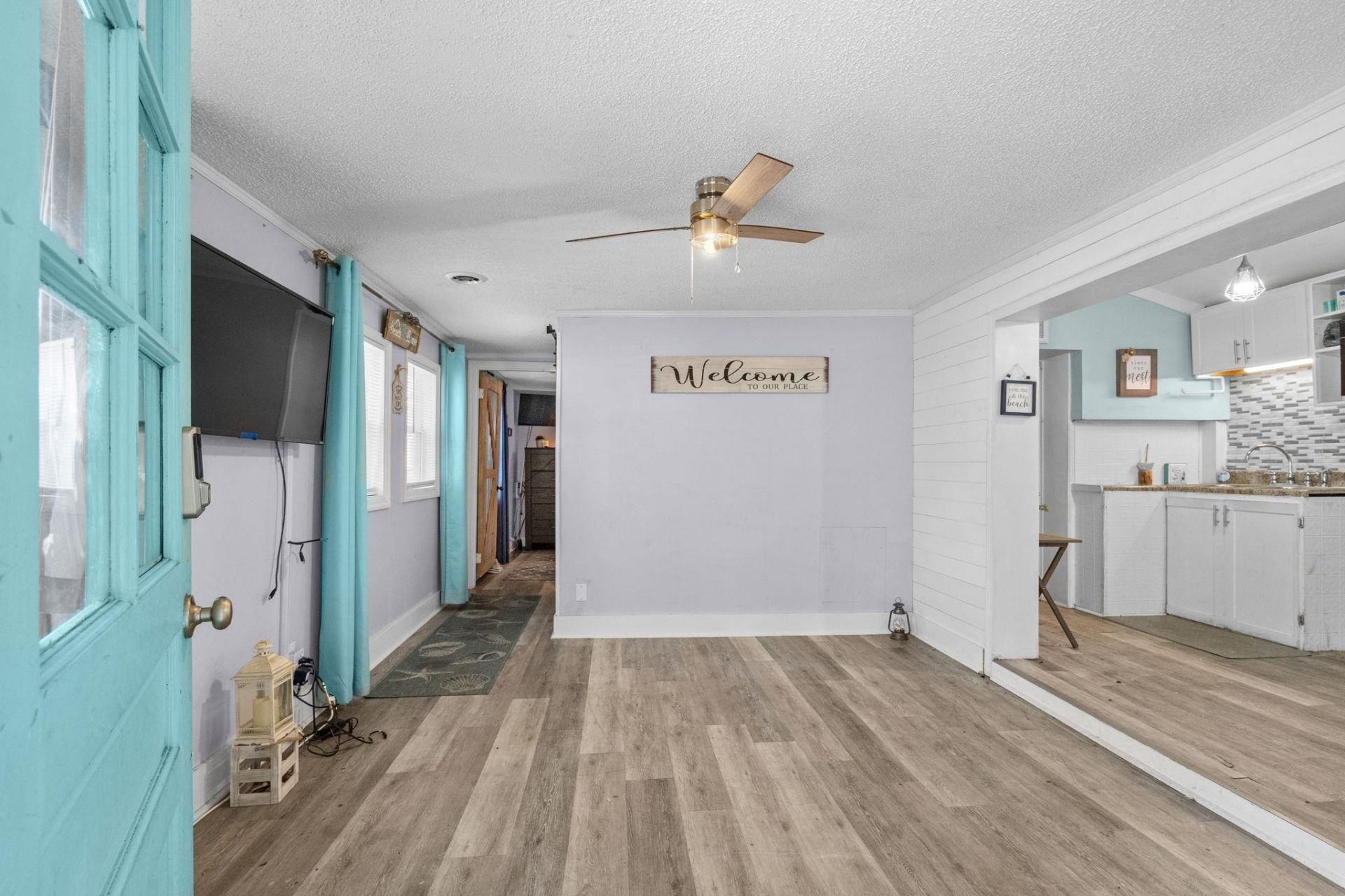 6001 1211 South Kings Hwy. Photo 6