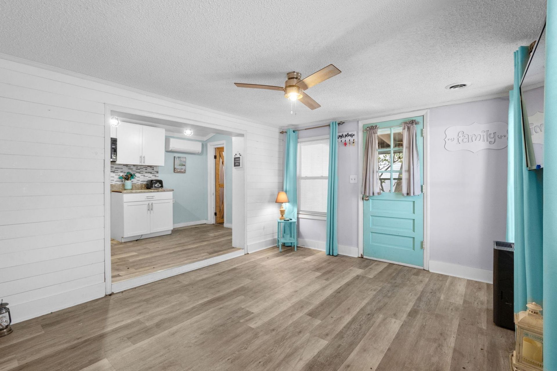 6001 1211 South Kings Hwy. Photo 9