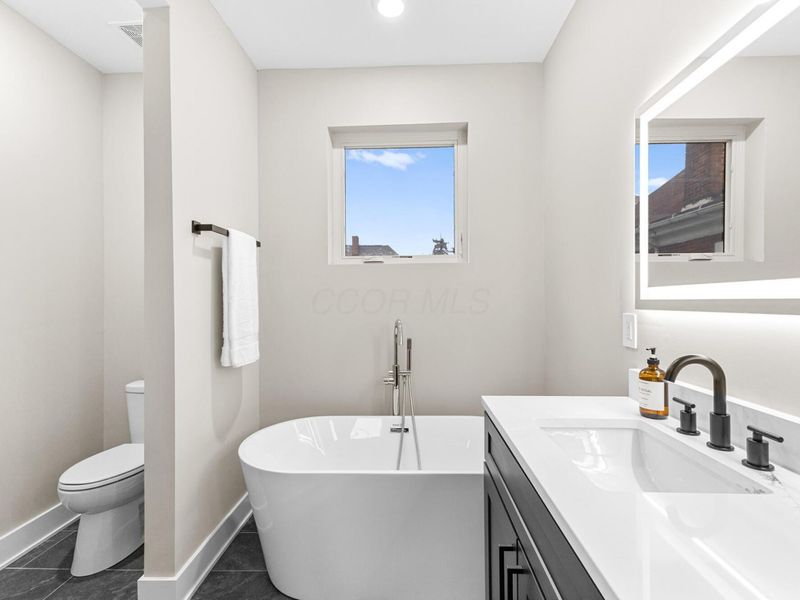 338 S Ohio Avenue , Columbus, OH 43205 Photo 30