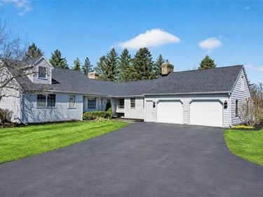 8300 Decoy Run, Manlius, NY 13104