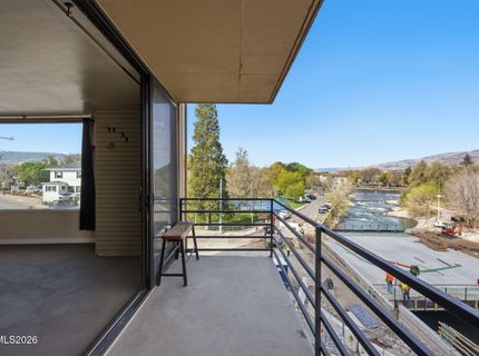 280 Island Avenue, Unit APT 403, Reno, NV 89501 Photo