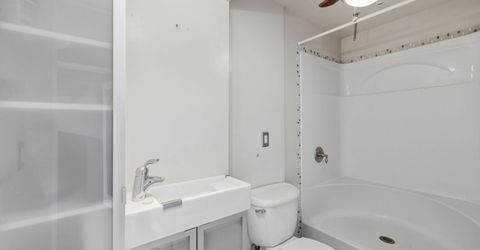 280 Island Avenue, Unit APT 403, Reno, NV 89501 Photo