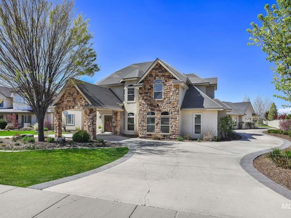 7095 S Pear Blossom Way, Meridian, ID 83642