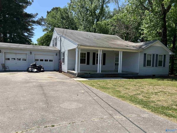 16728 US Highway 72, Athens, AL 35611