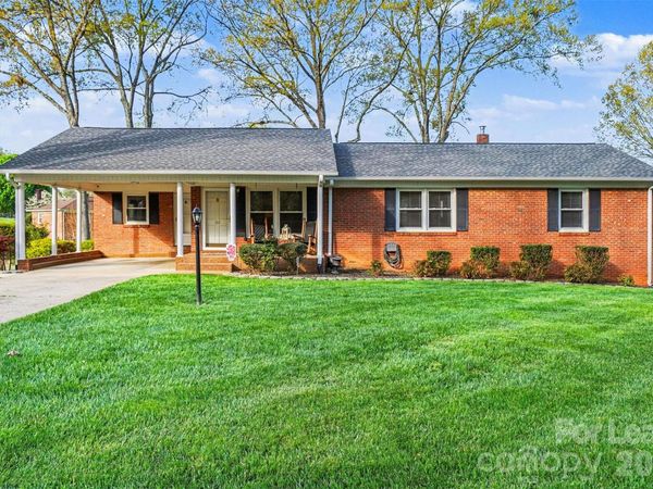 113 Suncrest Road , Cherryville, NC 28021