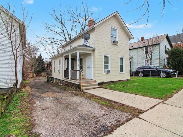 705 Pearl Street, Ypsilanti, MI 48197